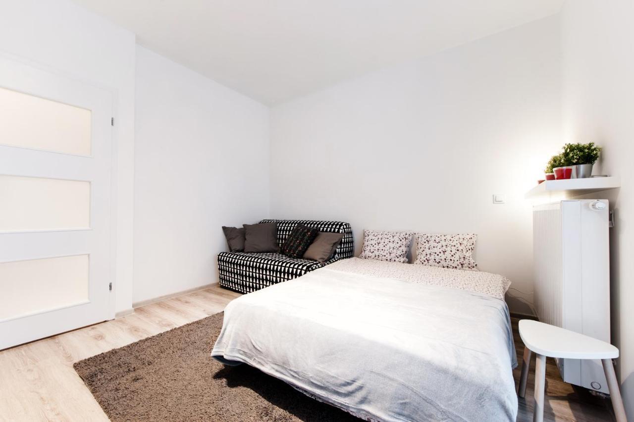 Super Apart Dywizjonu 303 175/8 Apartment Warsaw Room photo